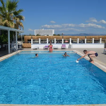 Yasmin Hotel Küçükköy